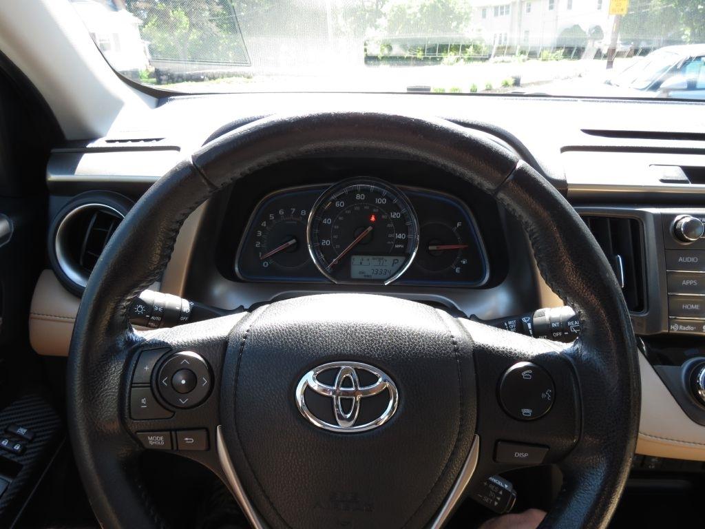Toyota RAV4 Limited AWD 2015