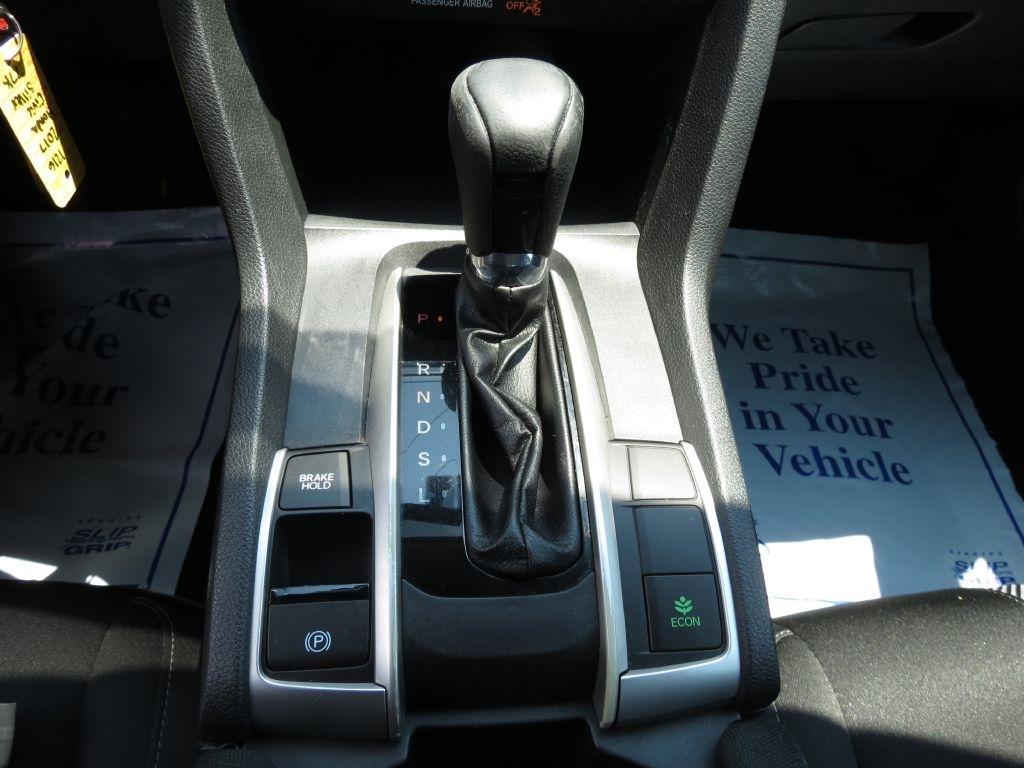 Honda Civic LX Sedan CVT 2017