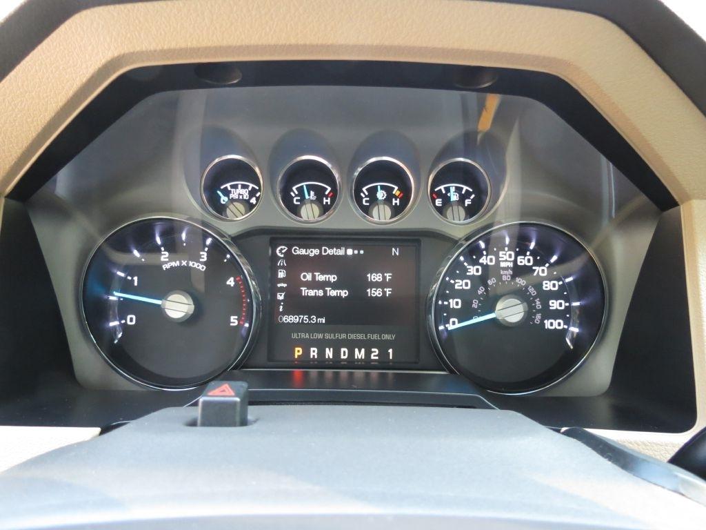 Ford F-350 SD Lariat Crew Cab DRW 4WD 2011