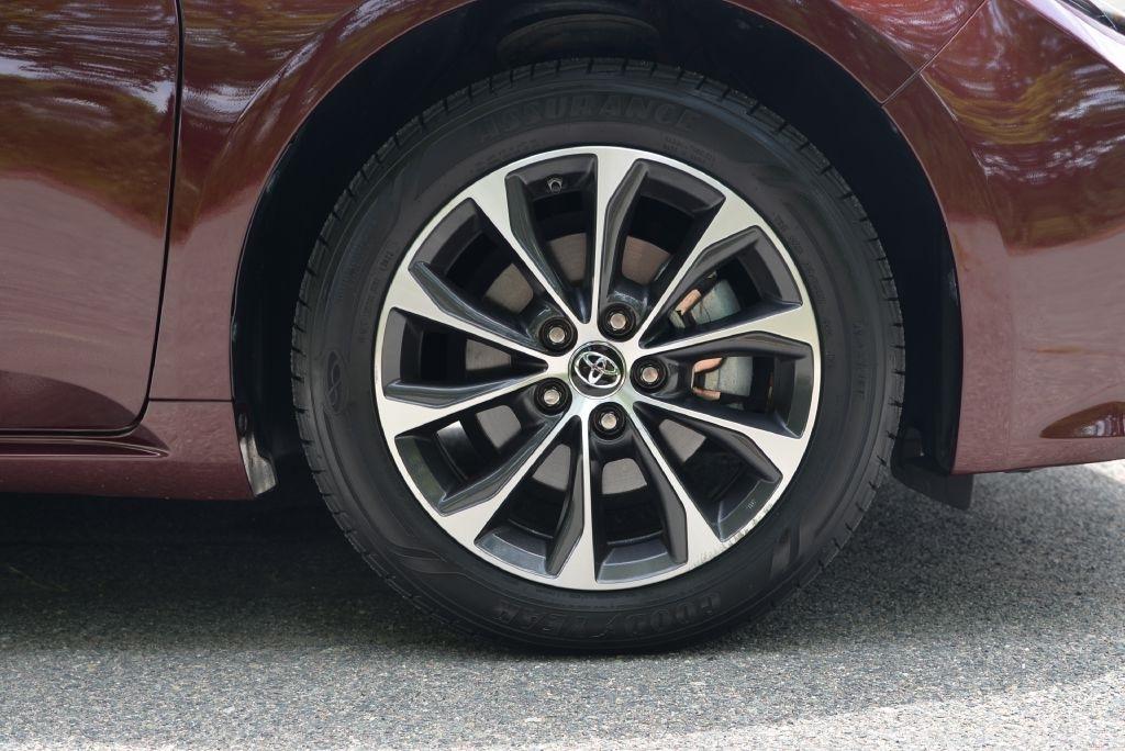 Toyota Avalon XLE 2017