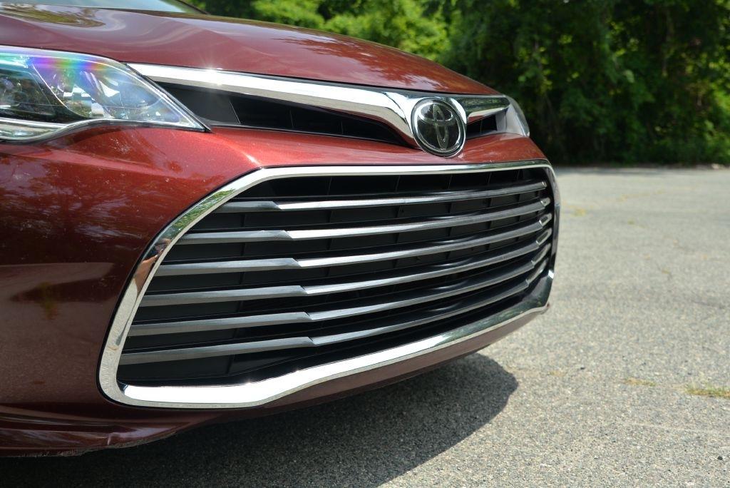 Toyota Avalon XLE 2017