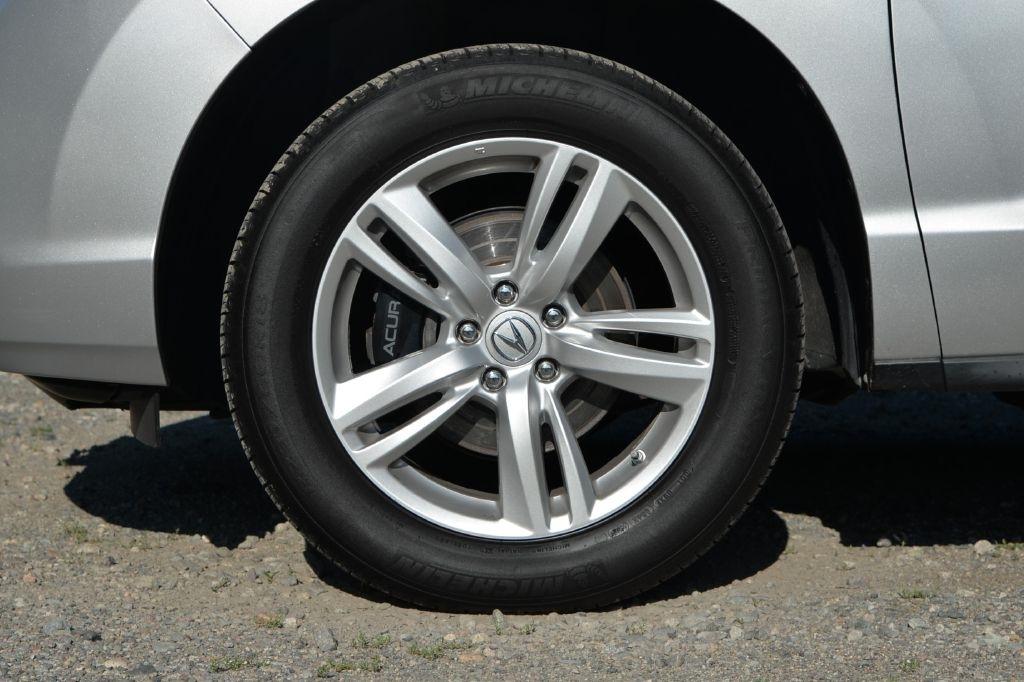 Acura RDX 6-Spd AT AWD w/ Technology Package 2015