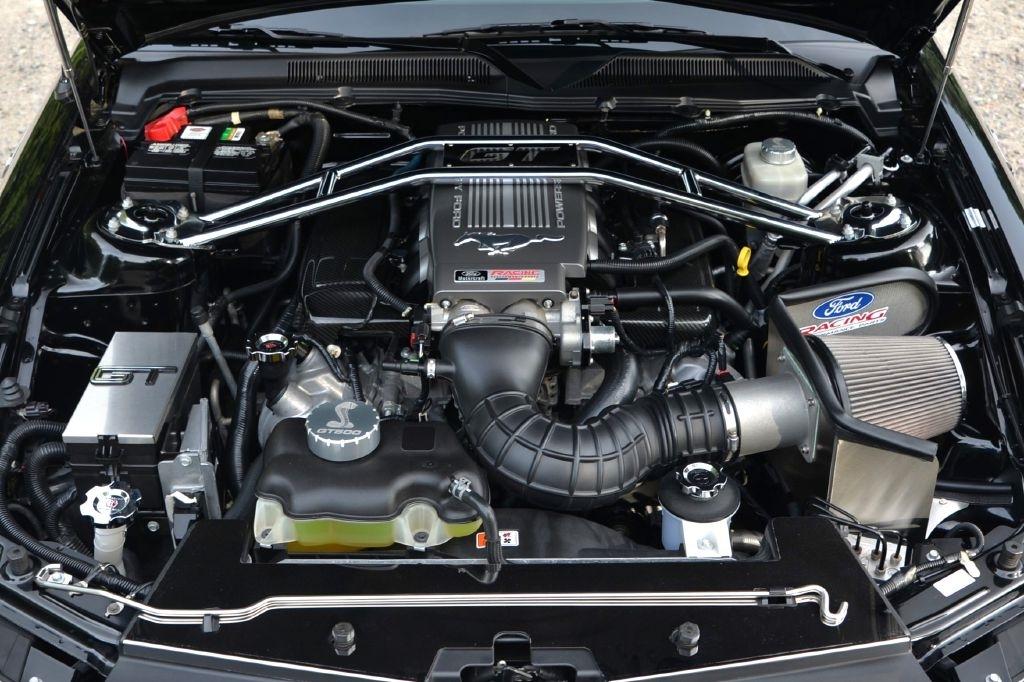 Ford Mustang GT Deluxe Coupe 2007