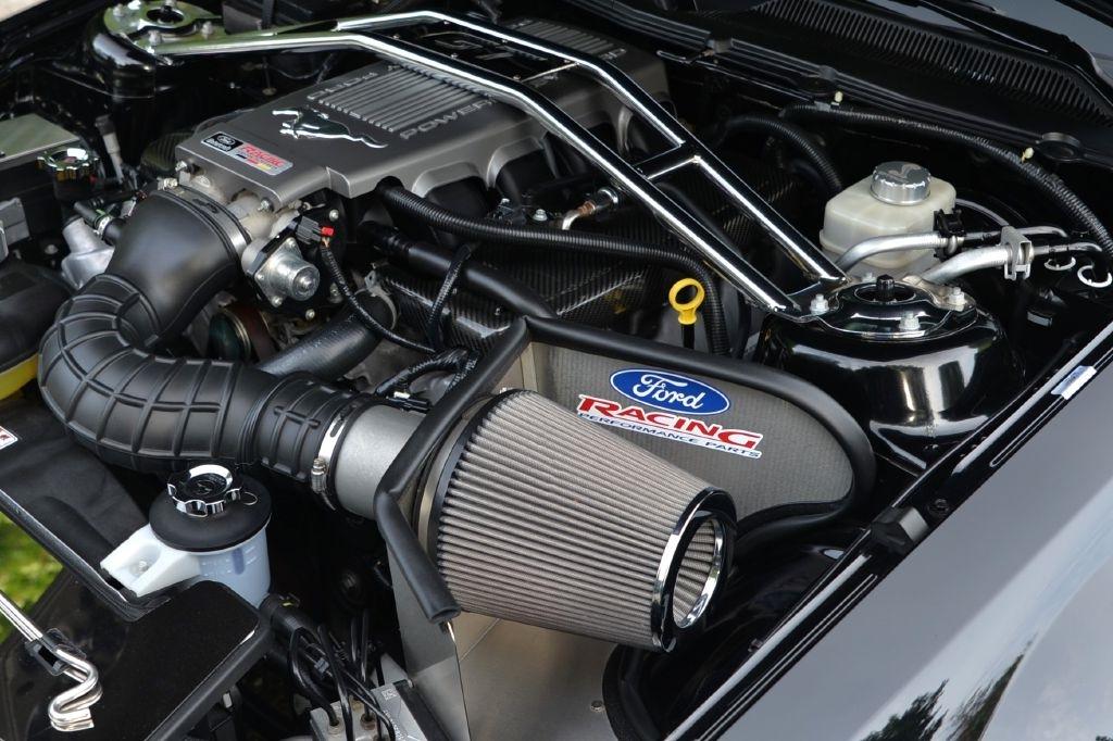 Ford Mustang GT Deluxe Coupe 2007