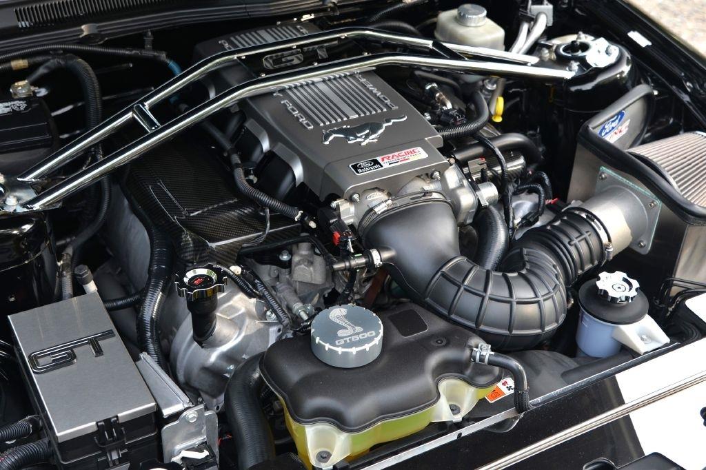 Ford Mustang GT Deluxe Coupe 2007
