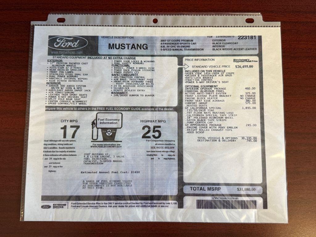 Ford Mustang GT Deluxe Coupe 2007