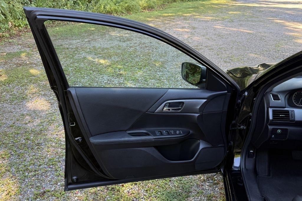 Honda Accord LX Sedan CVT 2015