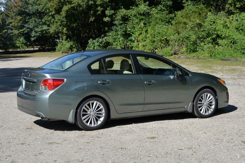 Subaru Impreza Premium Plus 4-Door+S/R 2014