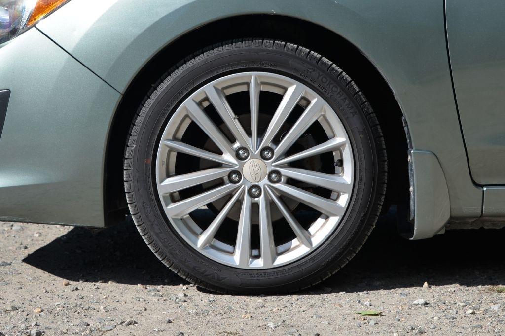 Subaru Impreza Premium Plus 4-Door+S/R 2014