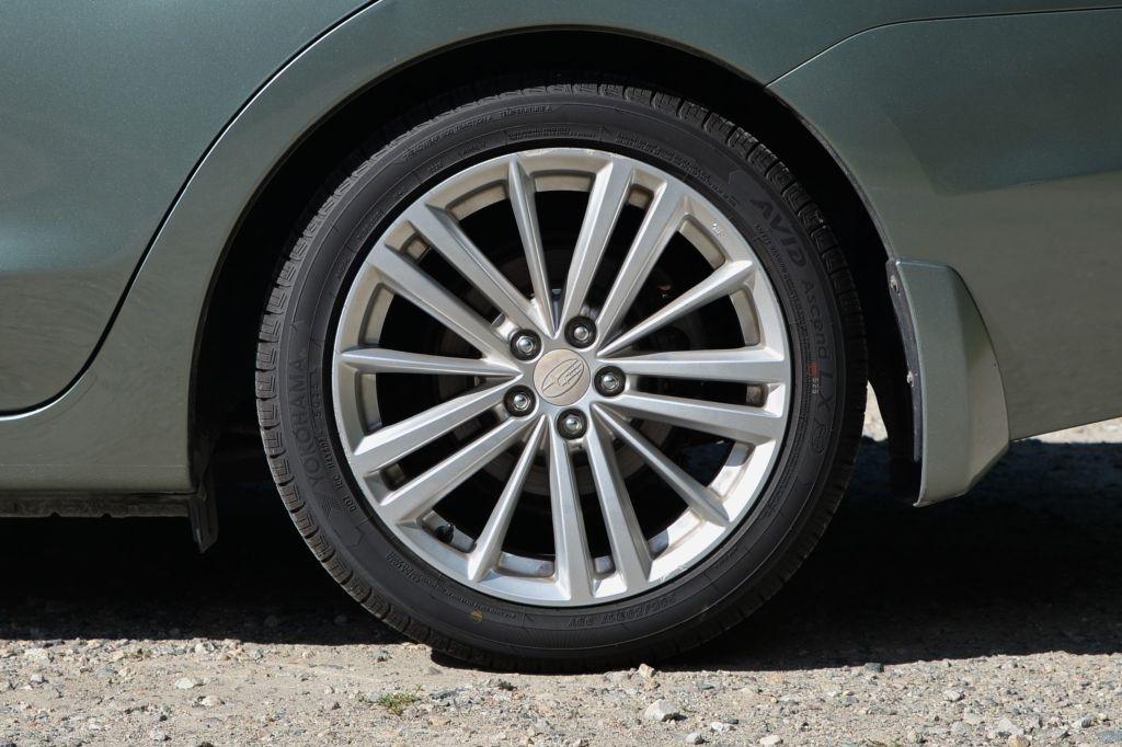 Subaru Impreza Premium Plus 4-Door+S/R 2014