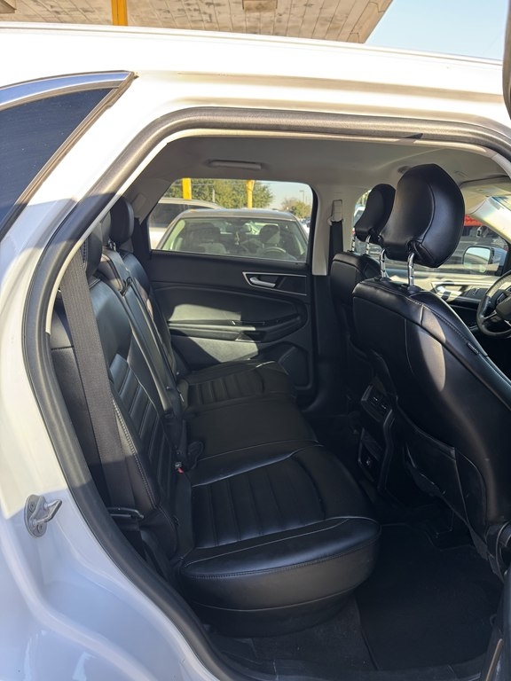 Ford Edge SEL FWD 2019