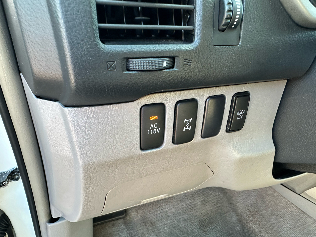 Toyota 4Runner Limited V6 4WD 2005
