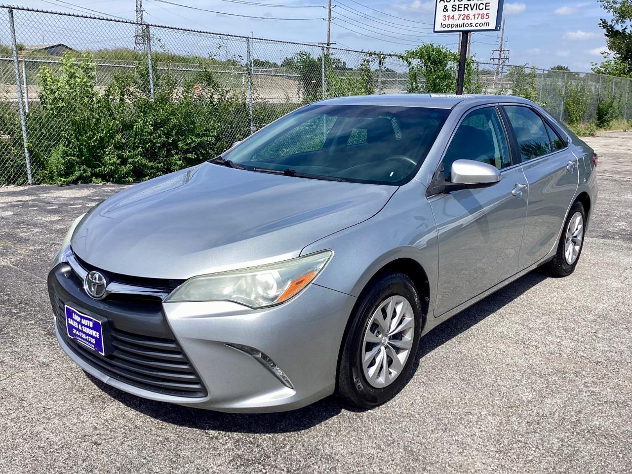 2016 Toyota Camry LE