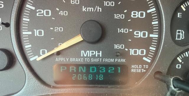 Chevrolet Tahoe 4WD 2002