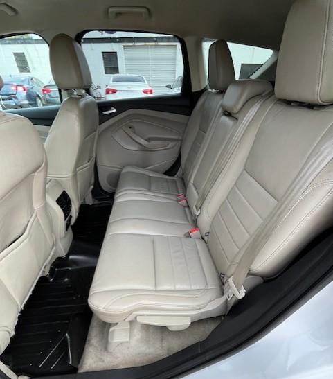 Ford Escape SE FWD 2016