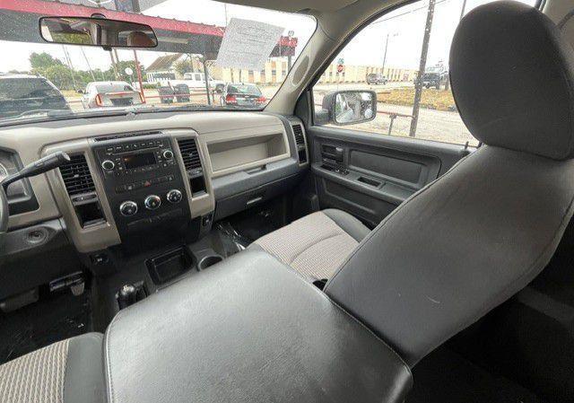 2011 RAM Ram 2500 Pickup ST - Photo 32