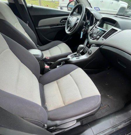 2012 Chevrolet Cruze LS - Photo 14