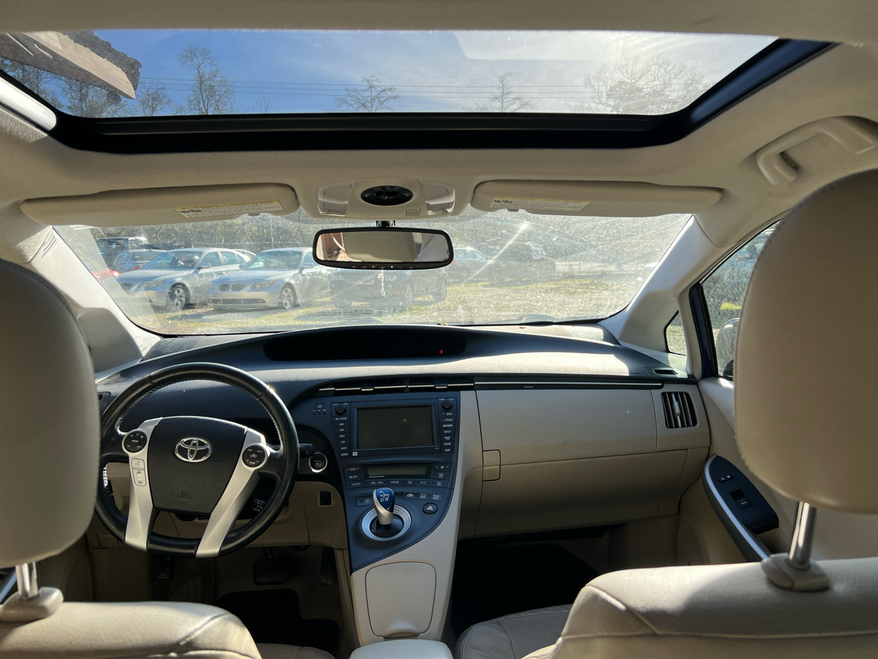 Toyota Prius Prius V 2010