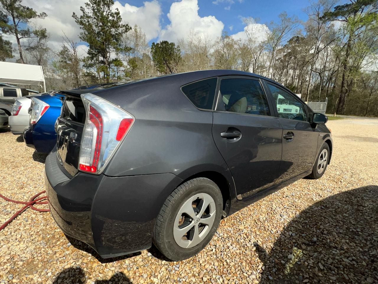 Toyota Prius Prius V 2012