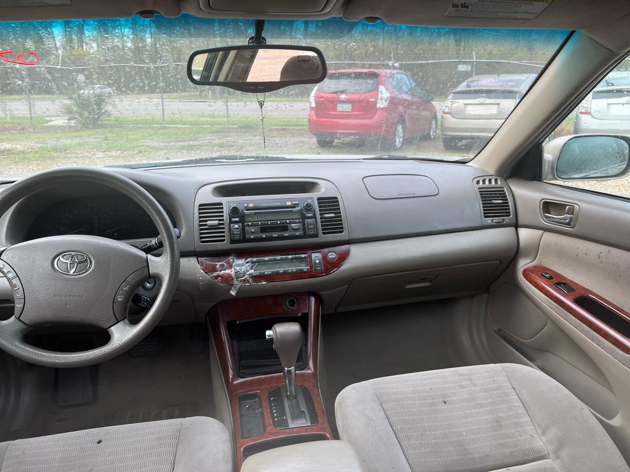 Toyota Camry LE 2005