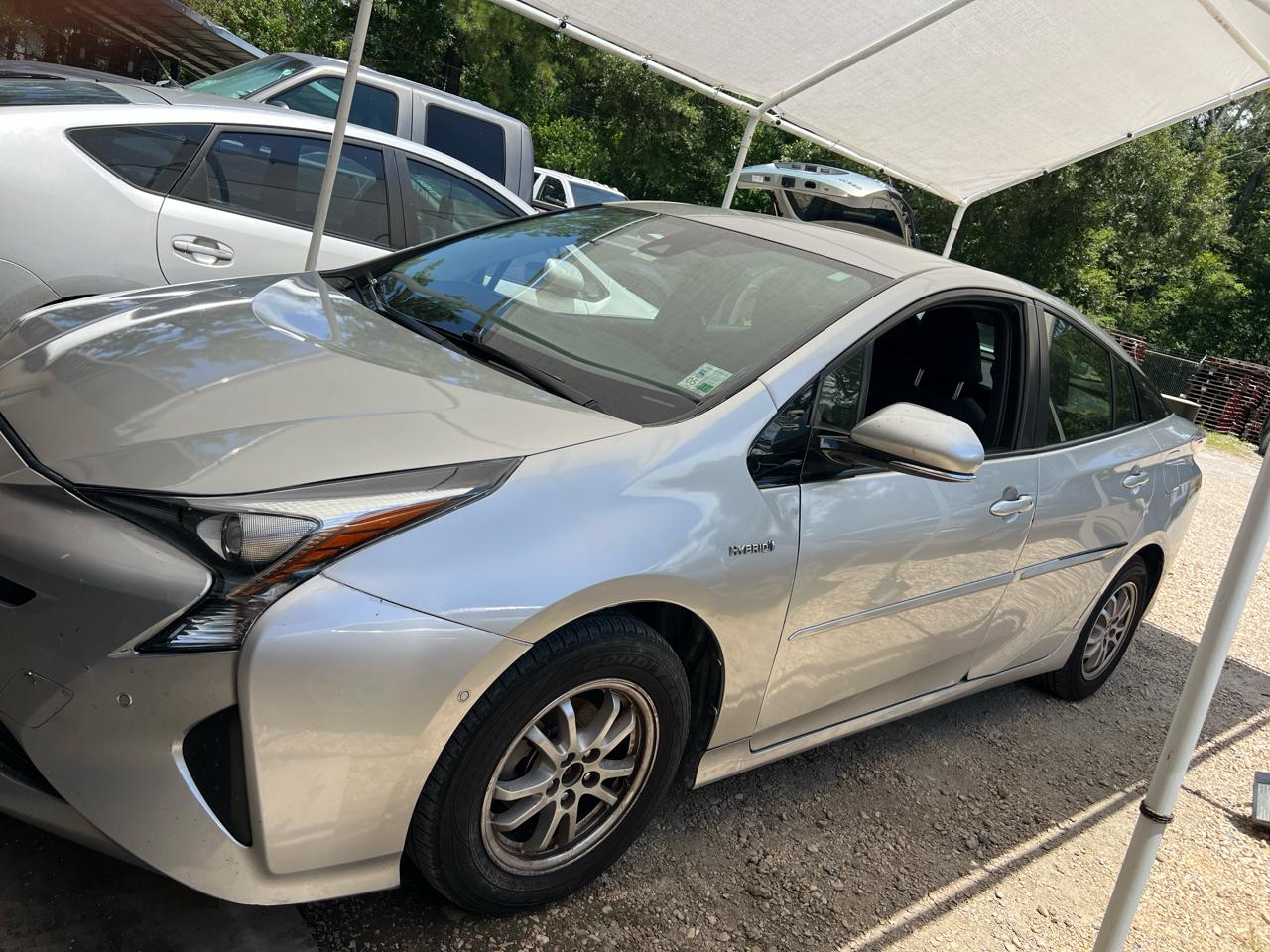 Toyota Prius Two 2018