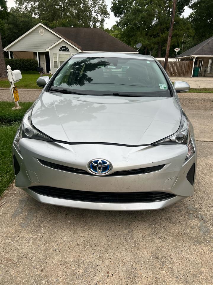 Toyota Prius Two 2018