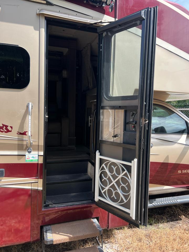 RAM 5500 Regular Cab LWB 2WD DRW 2019