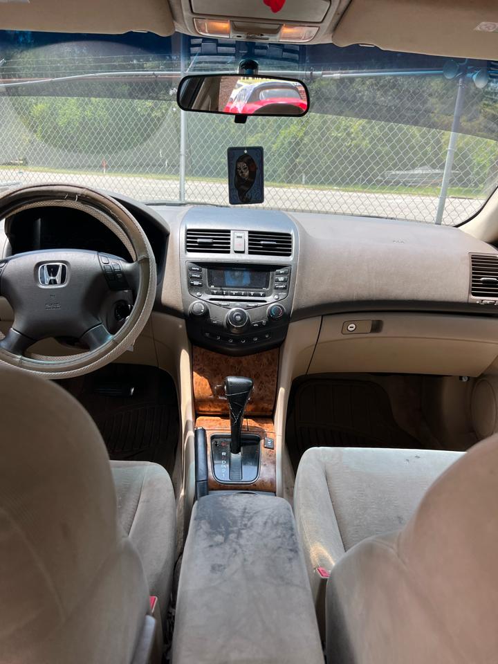 Honda Accord EX Sedan AT 2005