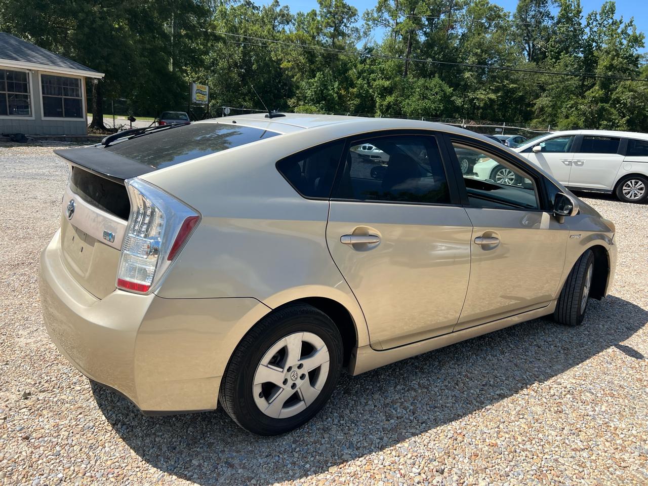 Toyota Prius Prius V 2010