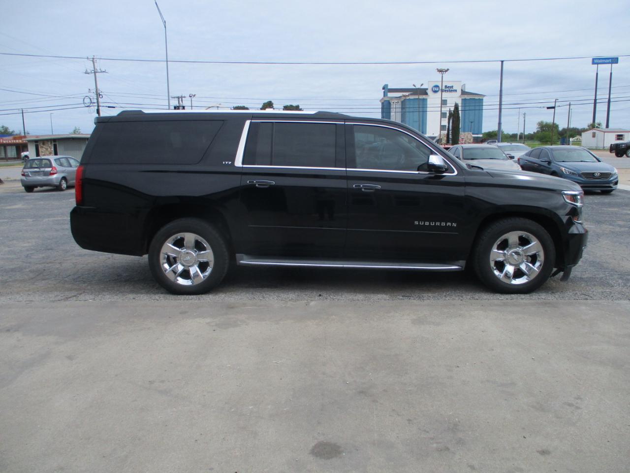 Chevrolet Suburban LTZ 1500 4WD 2015