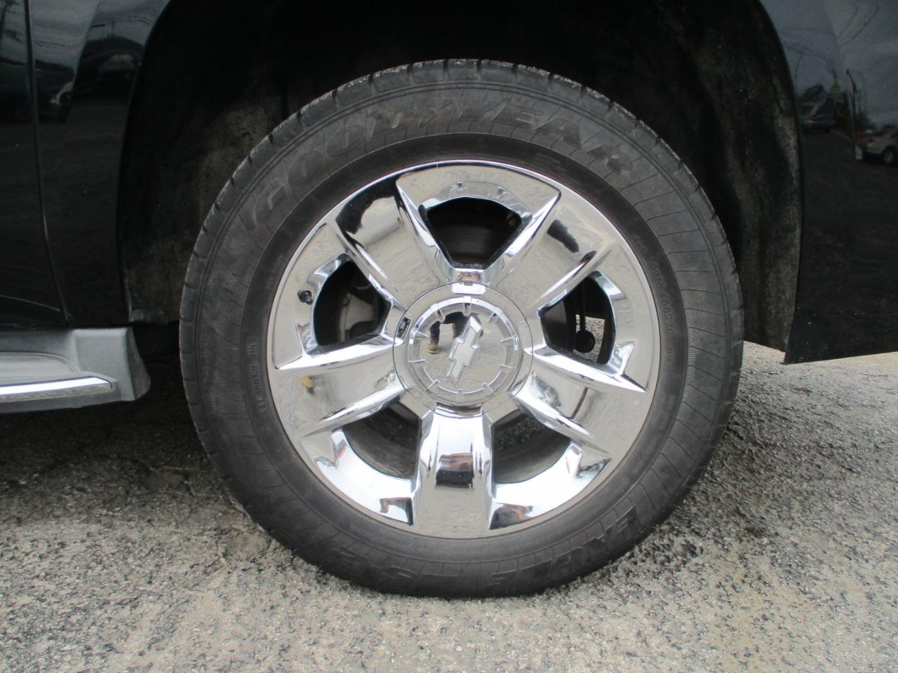 Chevrolet Suburban LTZ 1500 4WD 2015