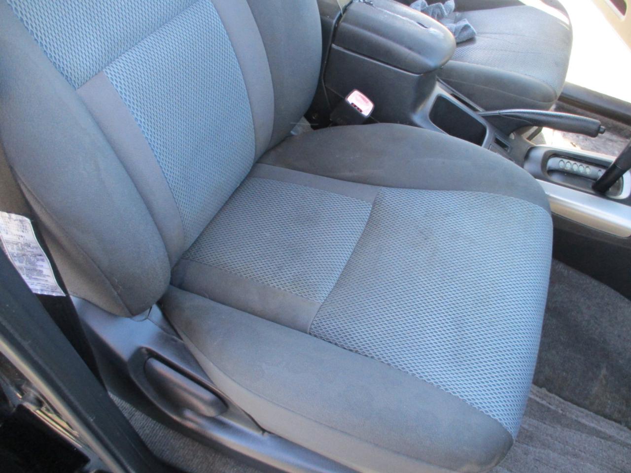 Toyota RAV4 2WD 2005