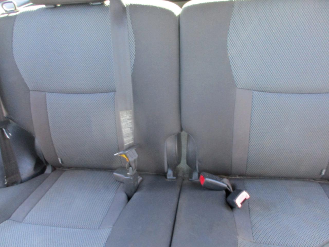 Toyota RAV4 2WD 2005