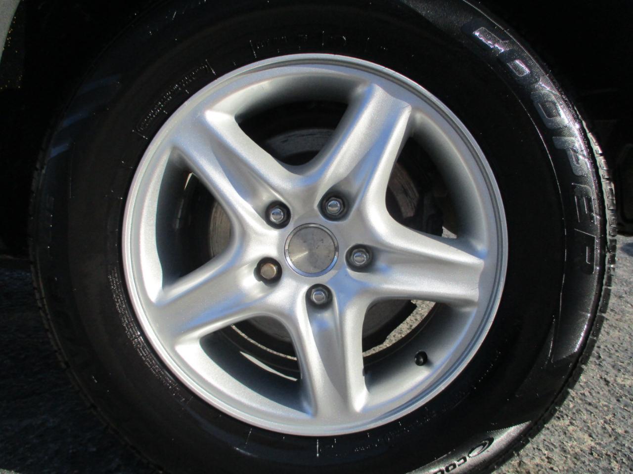 Toyota RAV4 2WD 2005