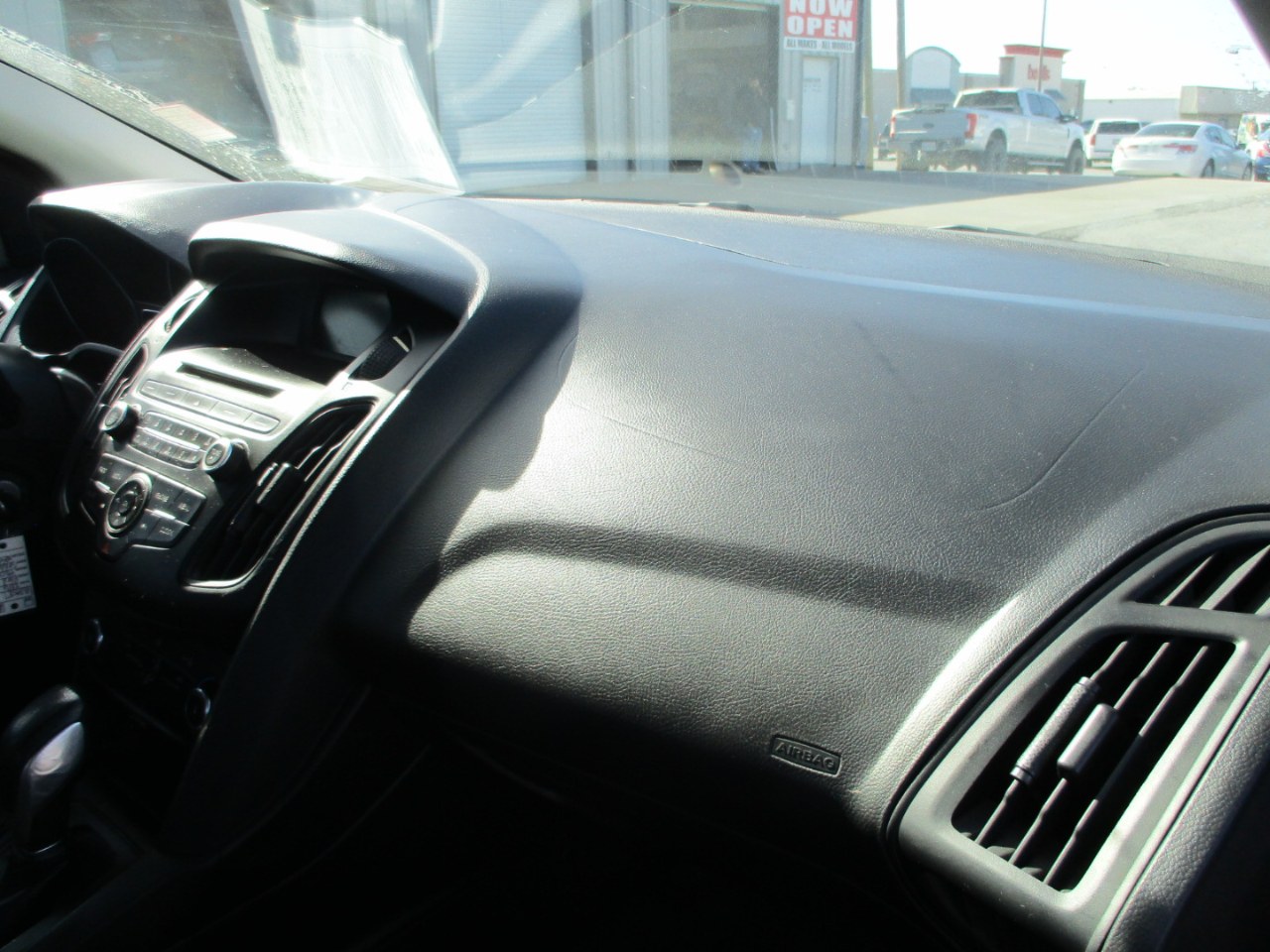 Ford Focus S Sedan 2016