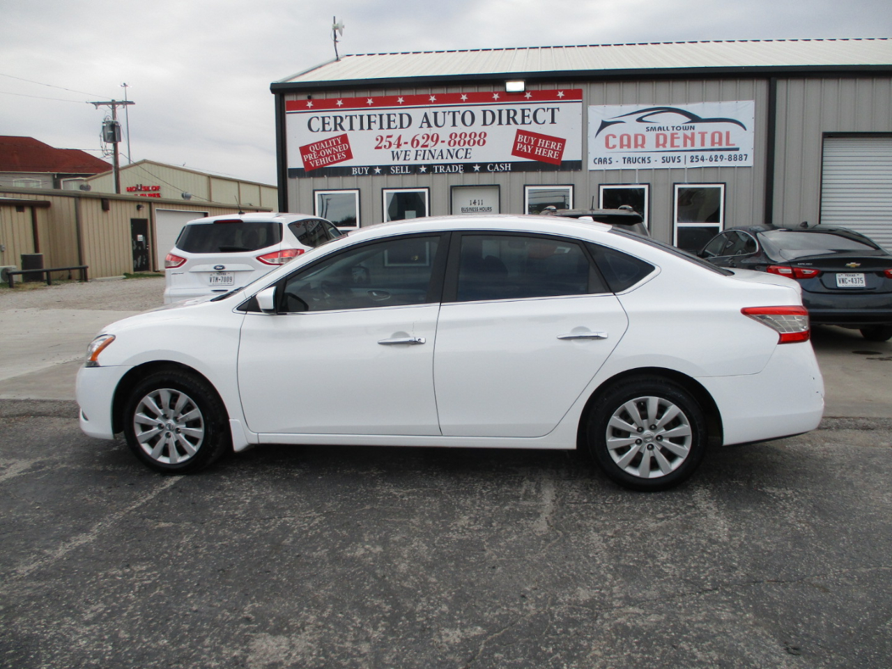 Nissan Sentra 4dr Sdn I4 CVT SV 2015