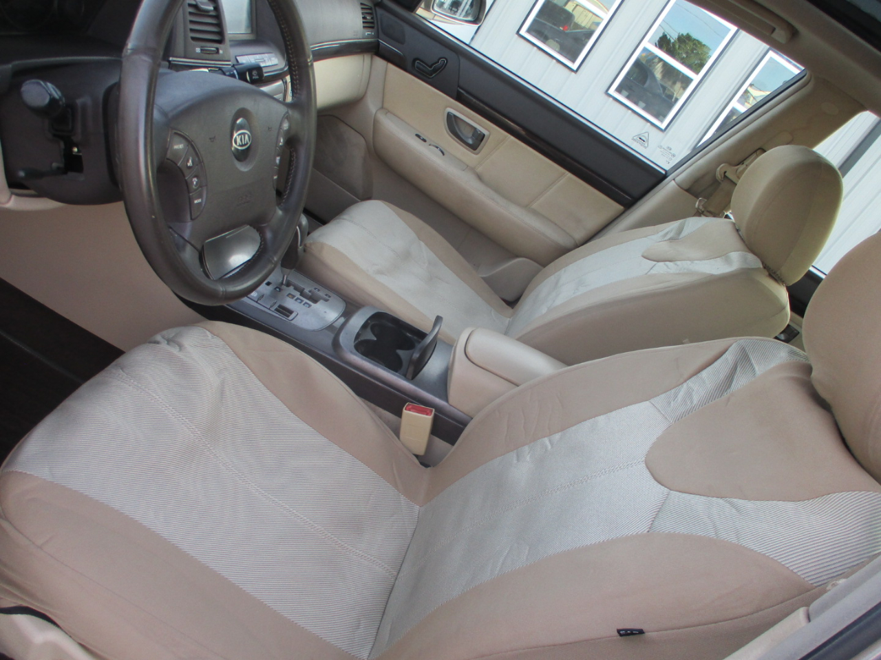 Kia Amanti 4dr Sdn 2008