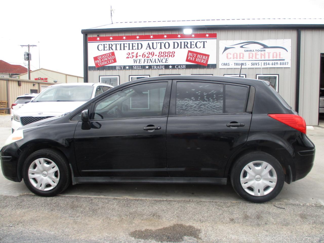 Nissan Versa 5dr HB Auto 1.8 S 2012