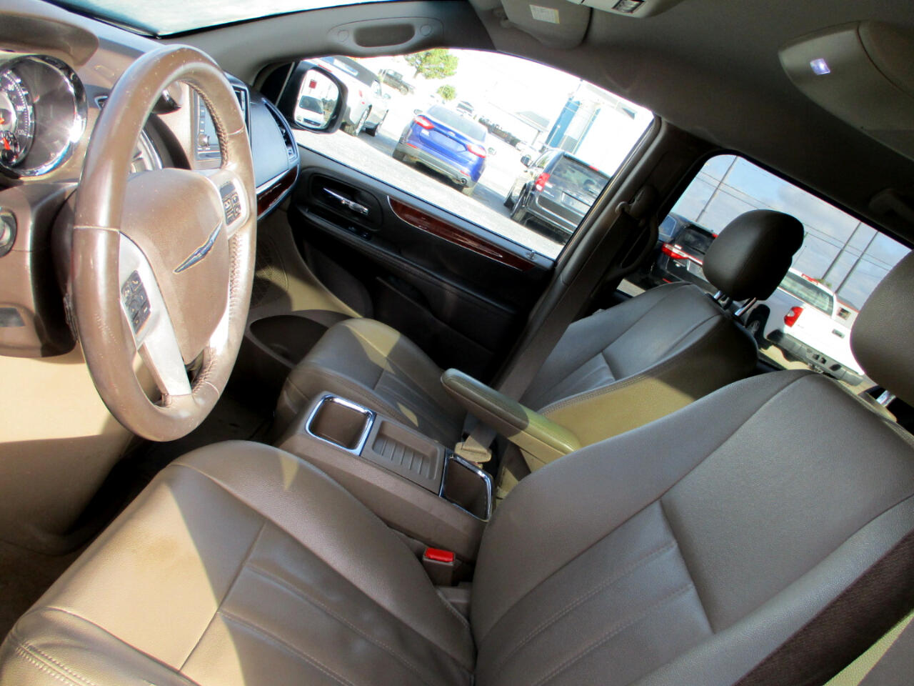 Chrysler Town & Country 4dr Wgn Touring 2014