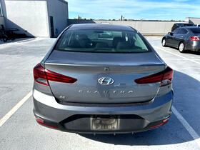 Hyundai Elantra SE Auto 2019