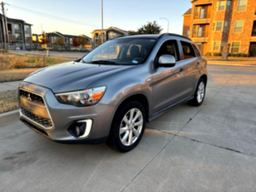 2015 Mitsubishi Outlander Sport 2WD 4dr CVT SE