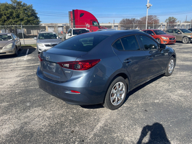 Mazda MAZDA3  2015
