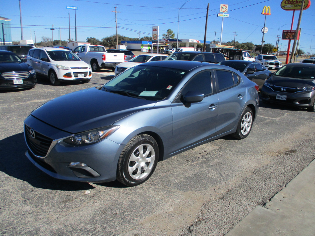 2015 Mazda MAZDA3 i Sport's photo