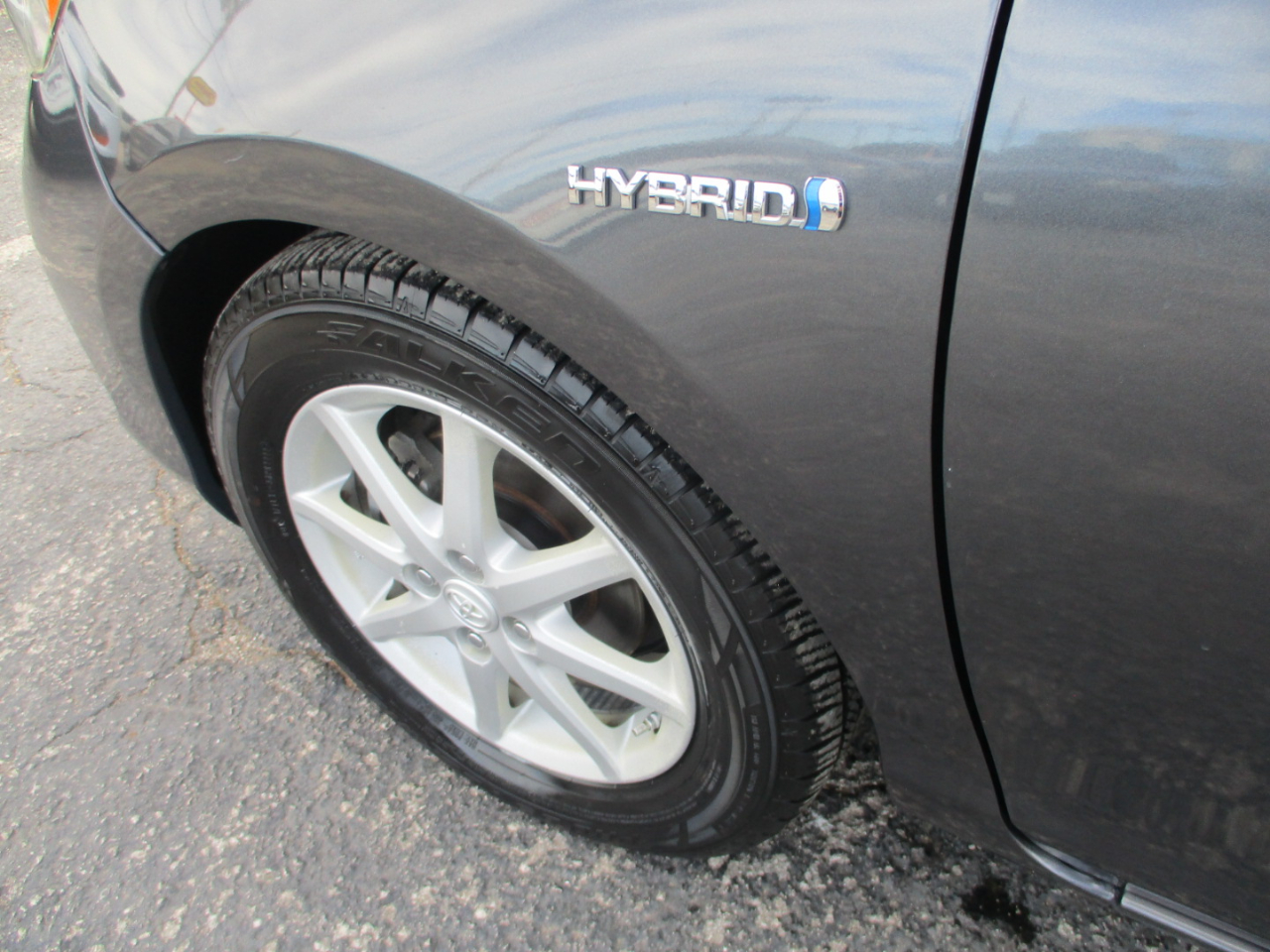 Toyota Prius c 5dr HB Three (Natl) 2012