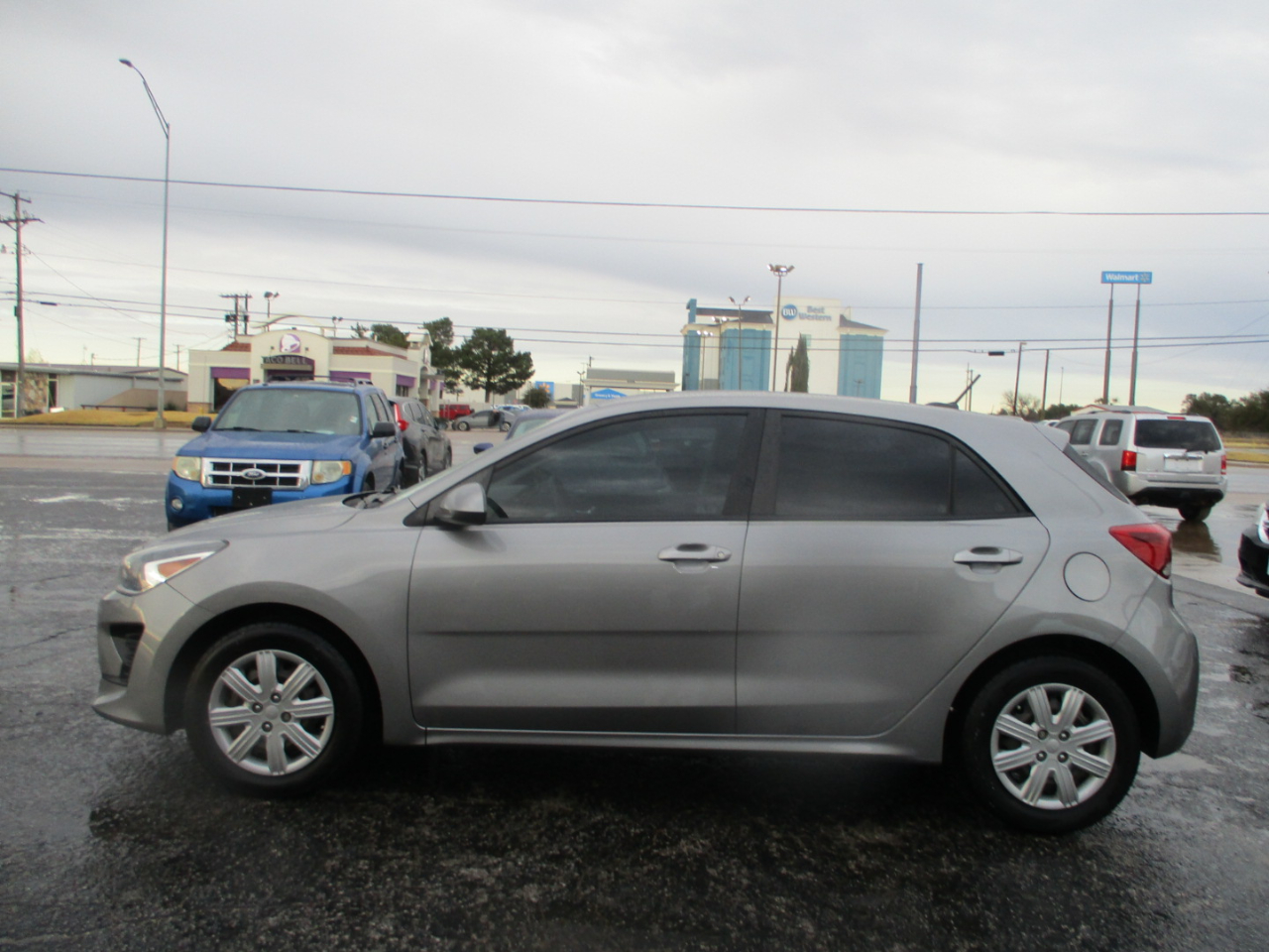 Kia Rio 5-door S IVT 2021