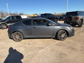 Scion tC  2011