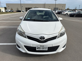 Toyota Yaris  2012