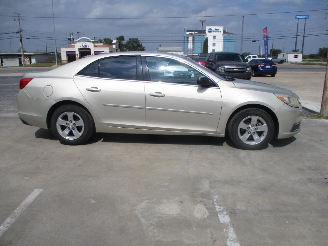 Chevrolet Malibu 4dr Sdn LS w/1LS 2014