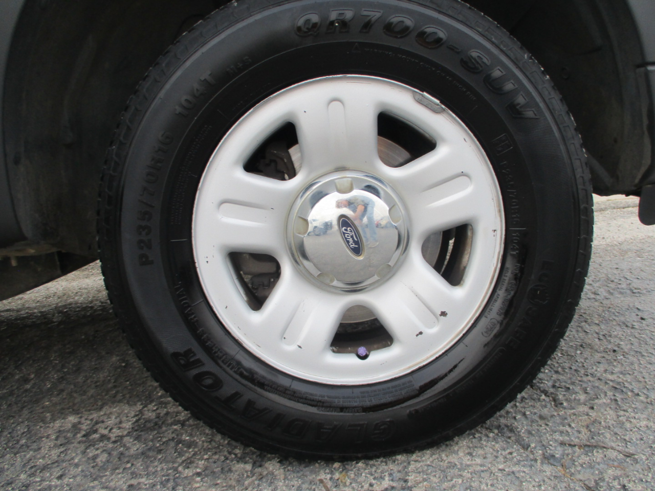 Ford Explorer 4dr 114" WB 4.0L XLT 2006