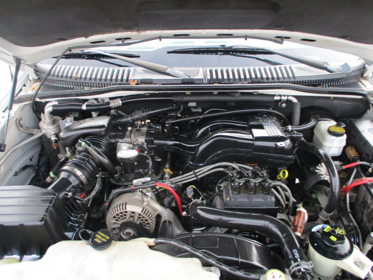 Ford Explorer 4dr 114" WB 4.0L XLT 2006